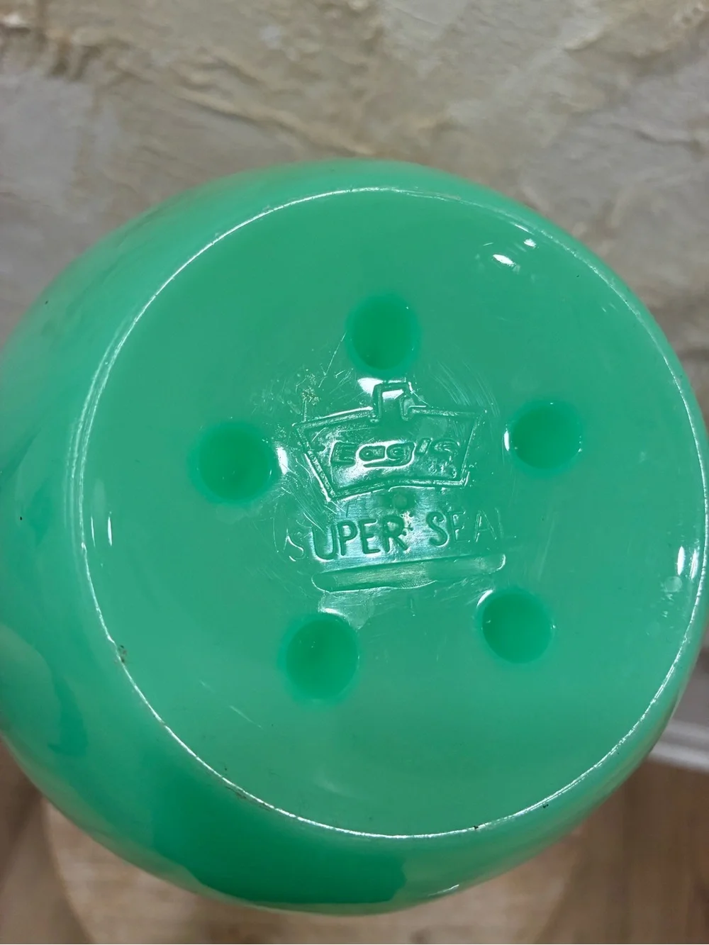 Eagle Super Seal Vintage Plastic Mixing Bowl with Lid - Green Mid Century